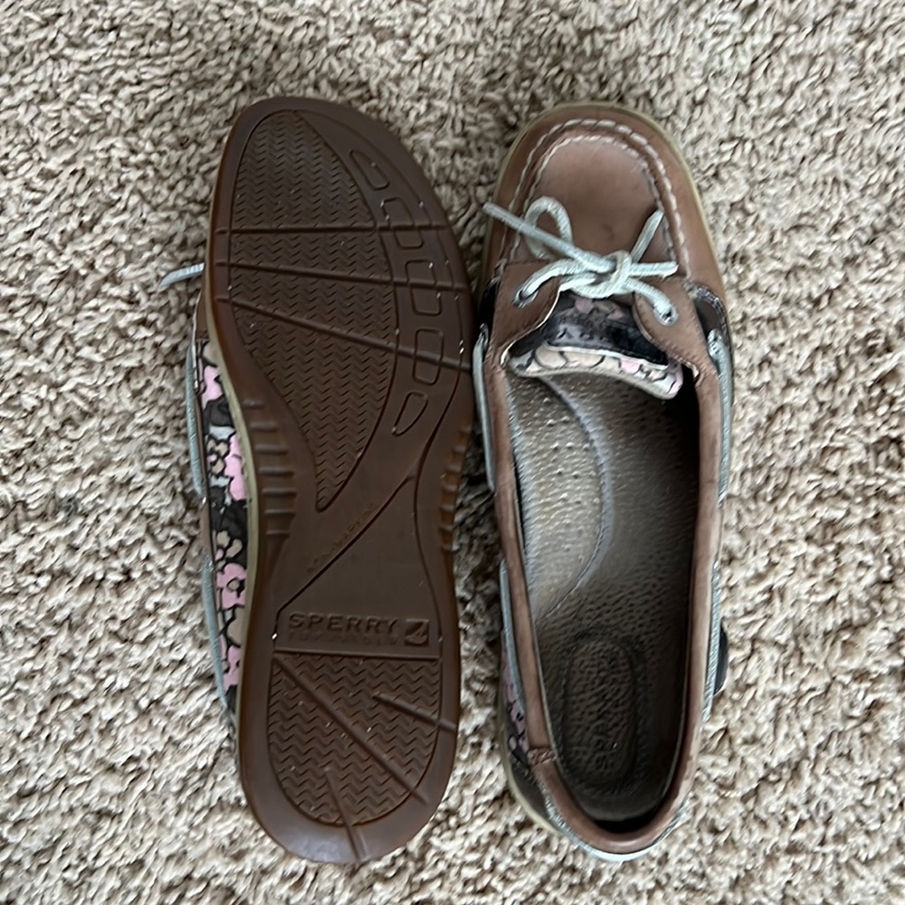Womens Size 7.5 Sperry Boat shoes